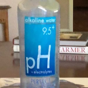 Meet your Posher, Leslie